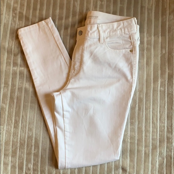 Old Navy Denim - Old Navy Rockstar White Jeans EUC